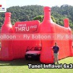 túnel inflável promocional drive thru coca cola