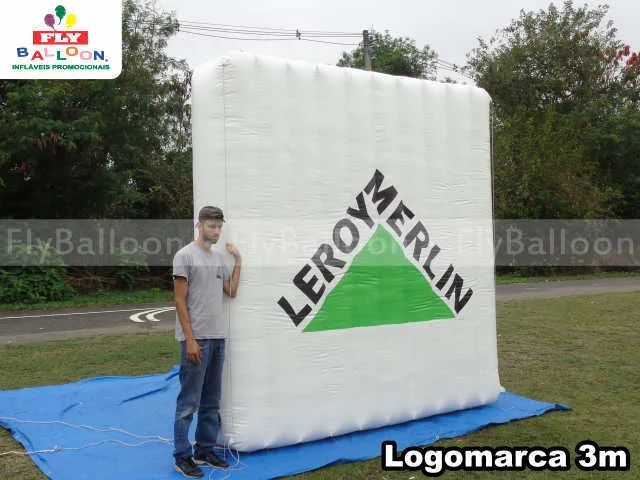 logomarca inflável promocional leroy merlin