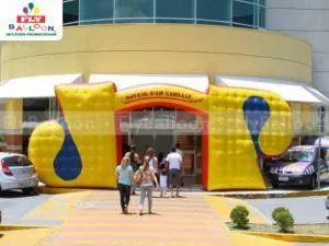 pórtico inflável promocional radio jovem pan taubate