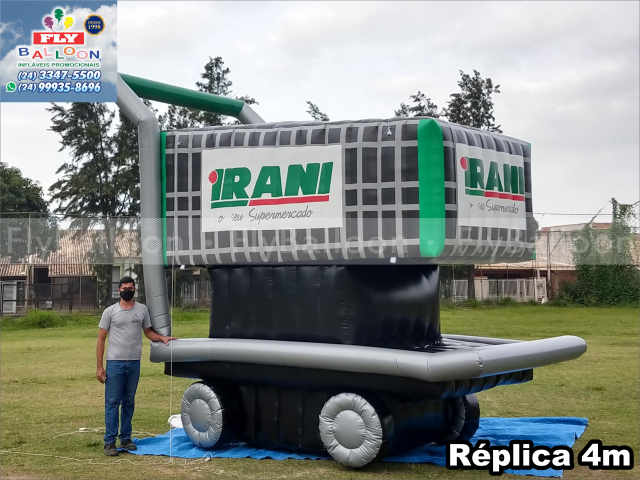 inflável gigante promocional carrinho compras irani supermercados