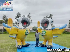 mascotes infláveis promocionais arara frutos de goiás