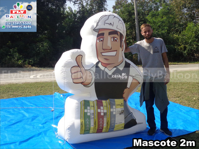 mascote inflável gigante promocional casa forte