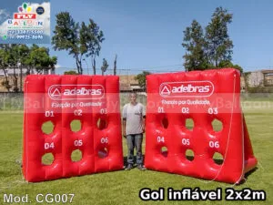 chutes a gol infláveis promocionais adelbras