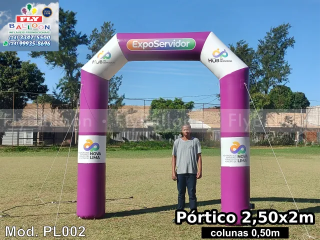 Portal inflável promocional roxo e branco com as marcas Expo Servidor, Hub do Servidor e Prefeitura de Nova Lima