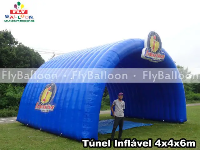 túnel inflável promocional rádio interativa 105 fm
